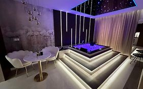 Masarska 8 Vip Apartamenty Jacuzzi